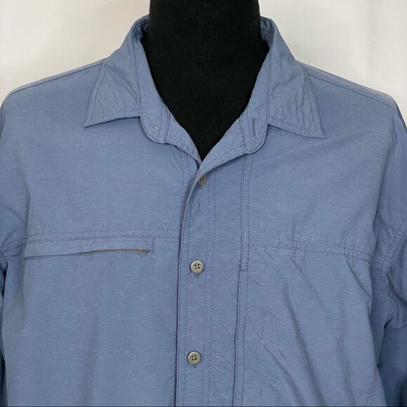 Mountain Hardware Button Up Shirt - Men’s XL - Picture 2 of 7